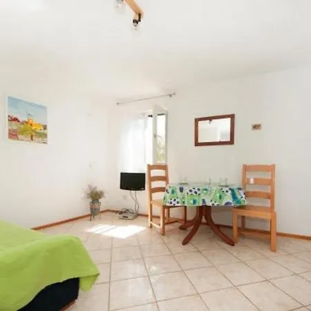 Apartmán With Wifi - 21923 *